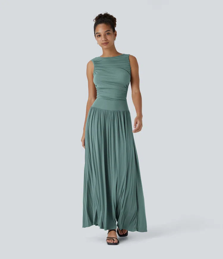 Robe longue décontractée à encolure bateau, bretelles asymétriques, côtés froncés et poches