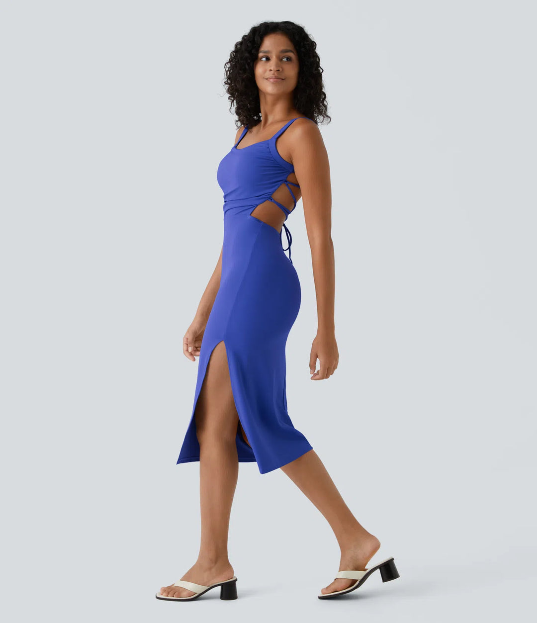 Robe midi casual laquée fendue, brassière intégrée, dos nu croisé