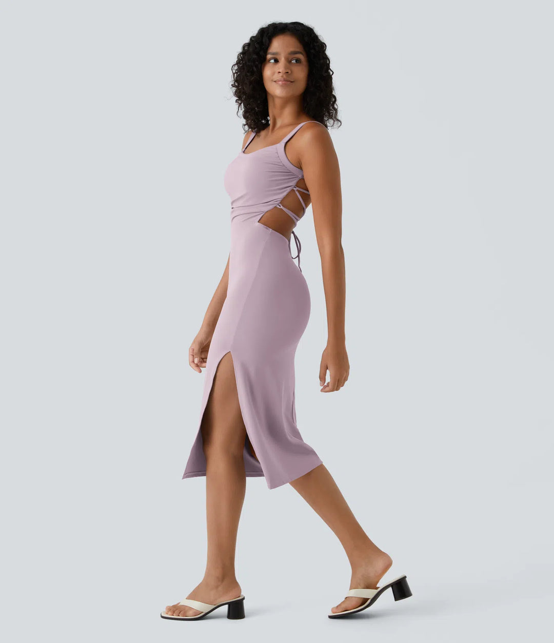 Robe midi casual laquée fendue, brassière intégrée, dos nu croisé