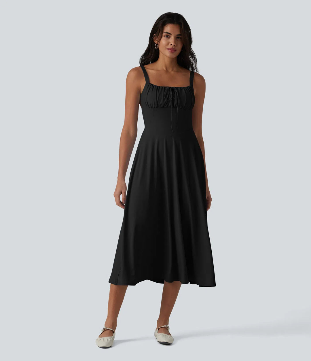 Robe fluide midi de villégiature sans manches, encolure carrée, dos nu croisé, fronces et soutien-gorge intégré