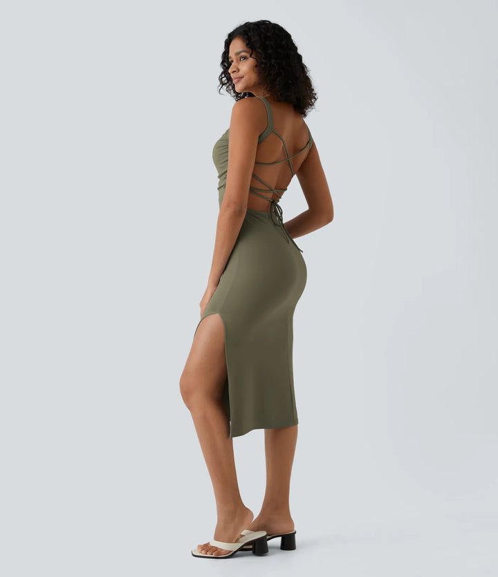 Robe midi casual laquée fendue, brassière intégrée, dos nu croisé