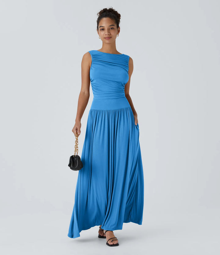 Robe longue décontractée à encolure bateau, bretelles asymétriques, côtés froncés et poches