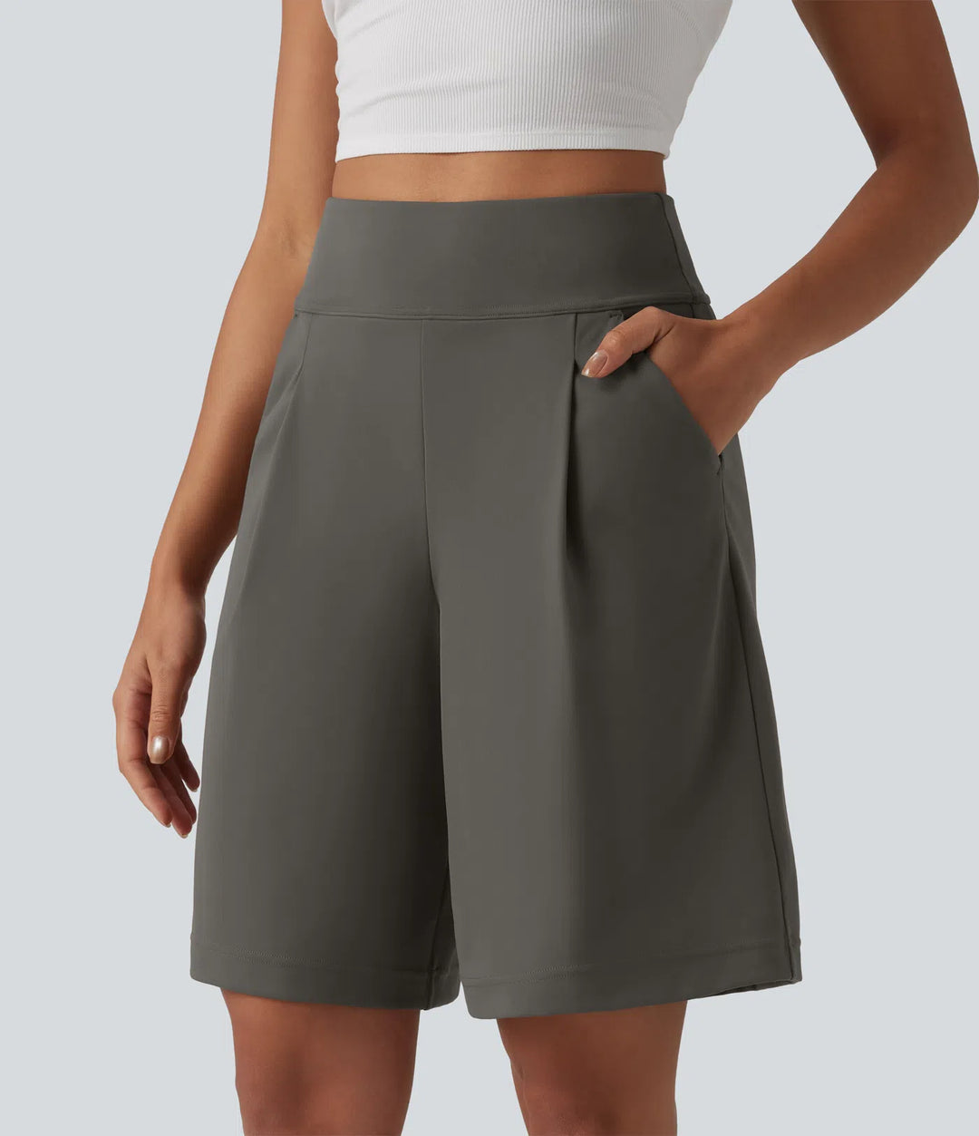 Short tailleur bermuda plissé