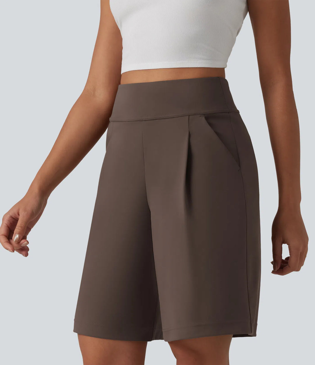 Short tailleur bermuda plissé
