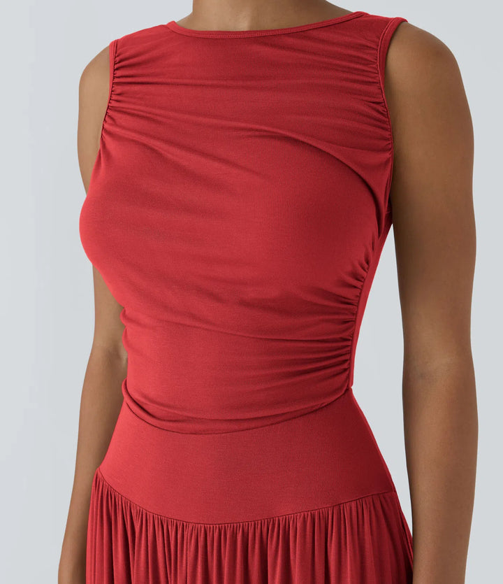 Robe longue décontractée à encolure bateau, bretelles asymétriques, côtés froncés et poches
