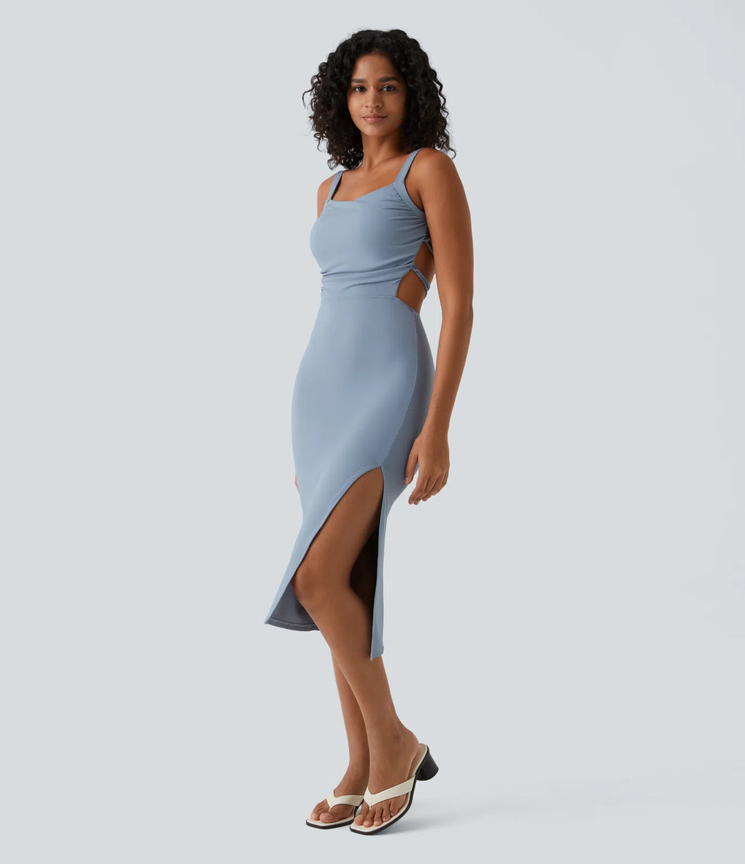 Robe midi casual laquée fendue, brassière intégrée, dos nu croisé