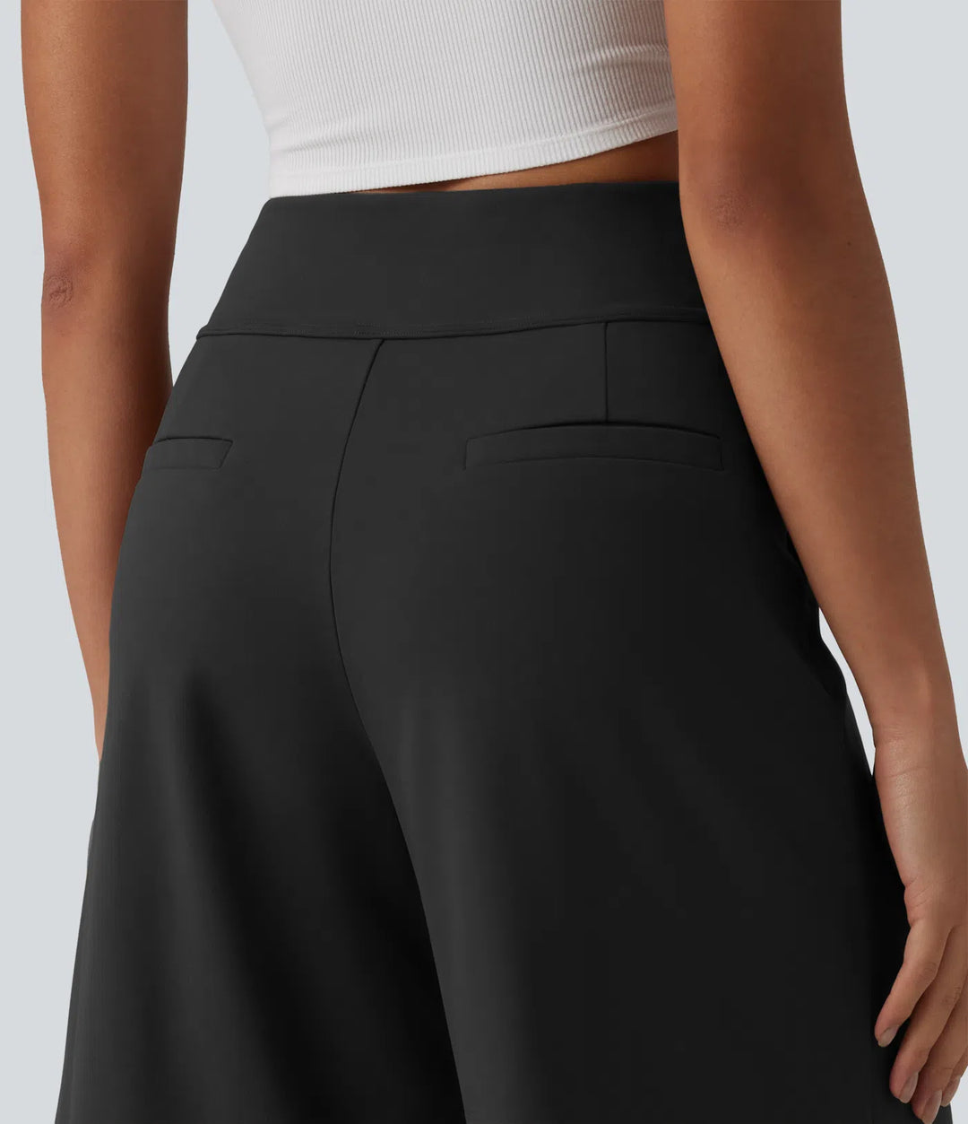 Short tailleur bermuda plissé