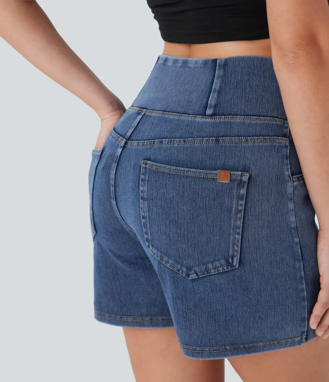 Jean & Marie Short décontracté évasé à jambe large en denim extensible délavé taille haute croisée avec poches multiples