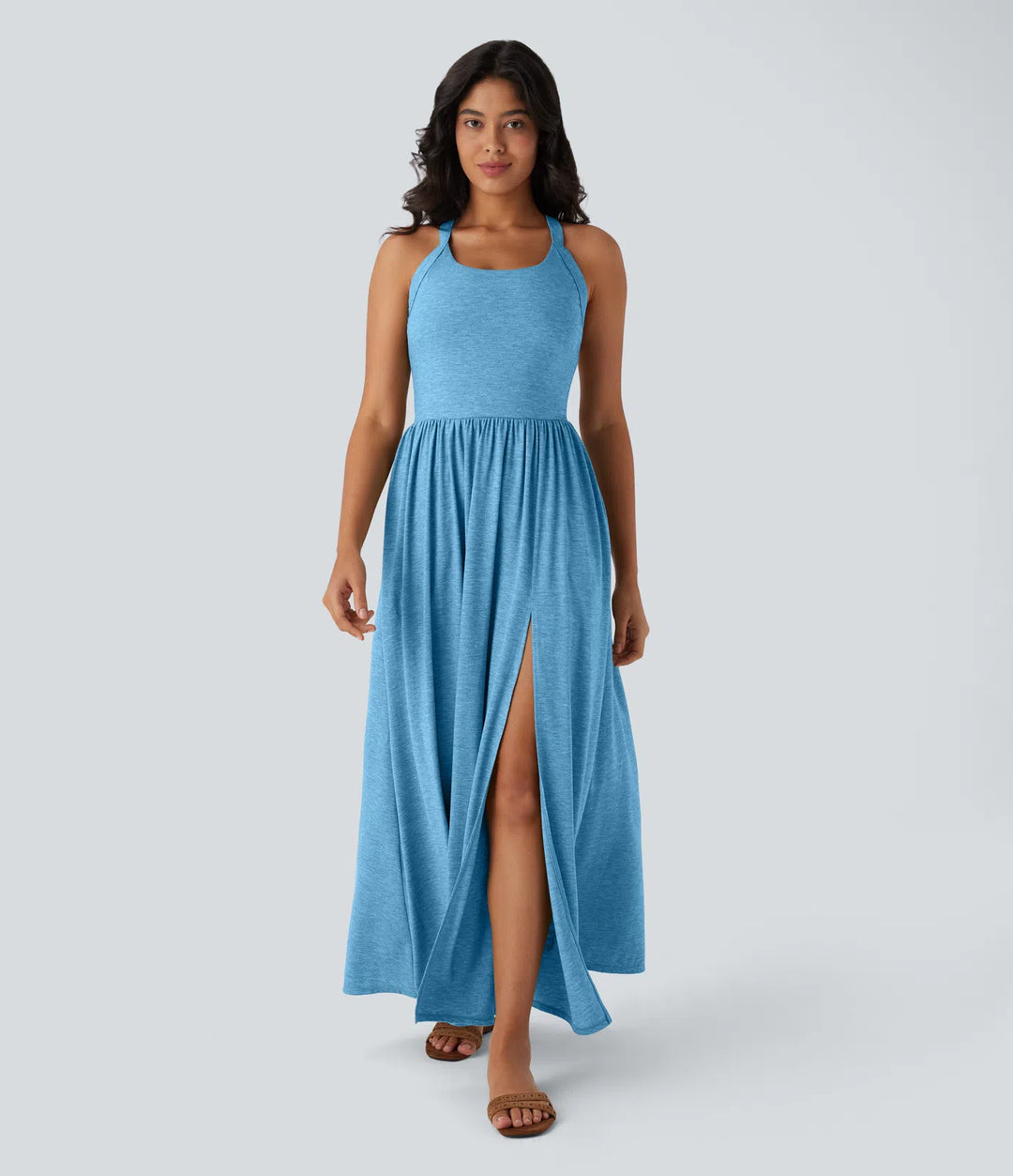 Robe longue fluide fendue avec poches latérales, dos nu et effet torsadé