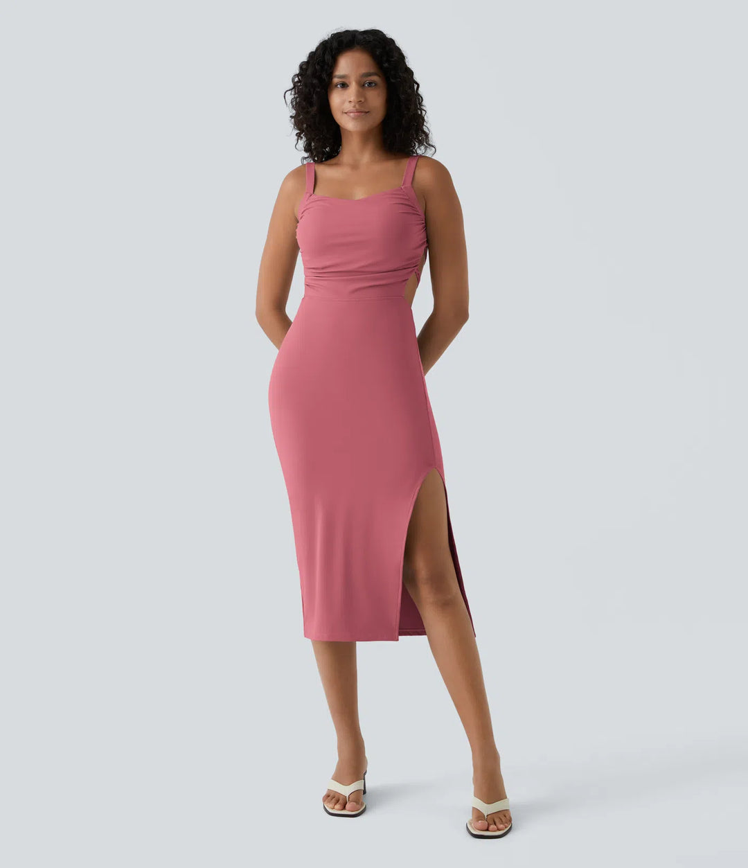 Robe midi casual laquée fendue, brassière intégrée, dos nu croisé