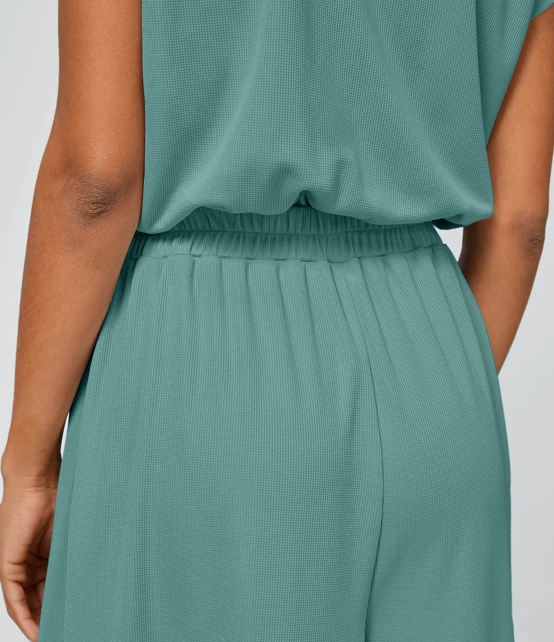 Combinaison Casual Col en V Jambes Large Plissée Manches Courtes Poche Latérale Gaufrée Fluide