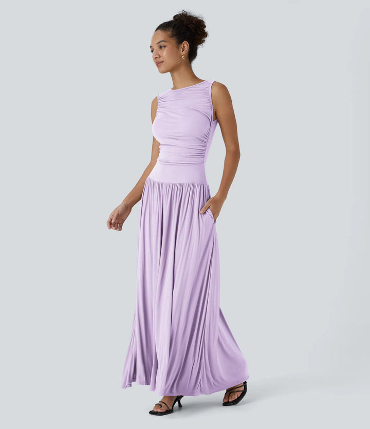 Robe longue décontractée à encolure bateau, bretelles asymétriques, côtés froncés et poches