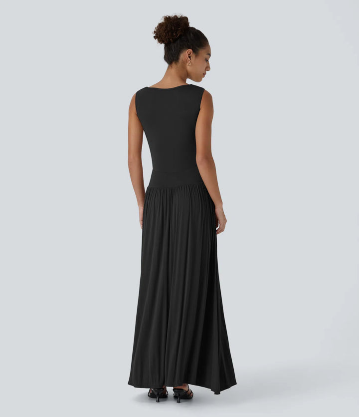 Robe longue décontractée à encolure bateau, bretelles asymétriques, côtés froncés et poches