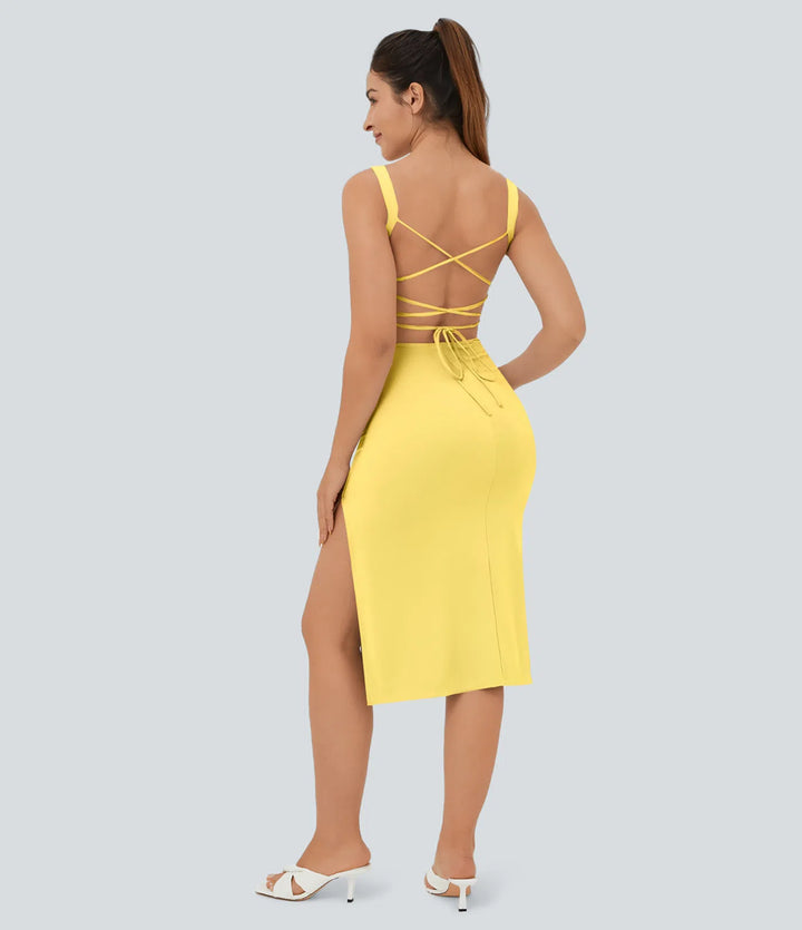 Robe midi casual laquée fendue, brassière intégrée, dos nu croisé